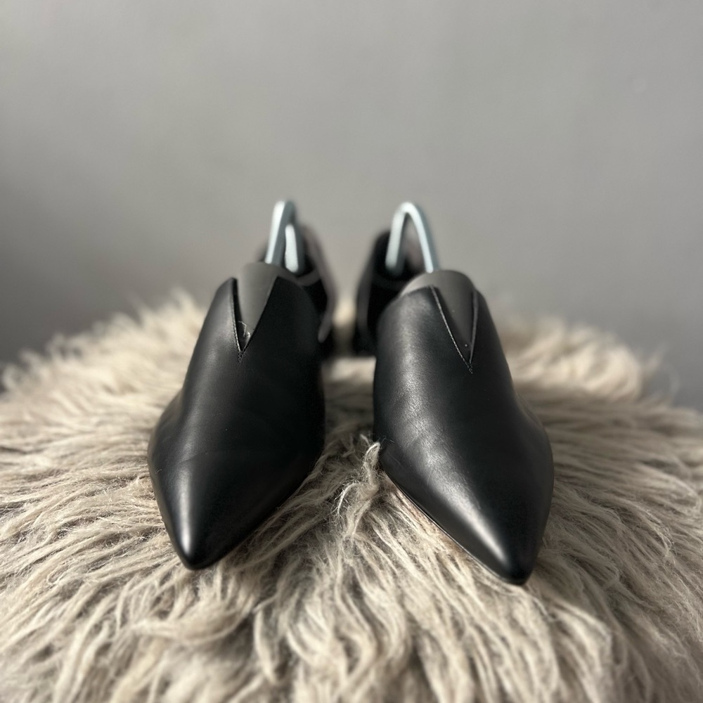 VINCE Darlington Black Flats